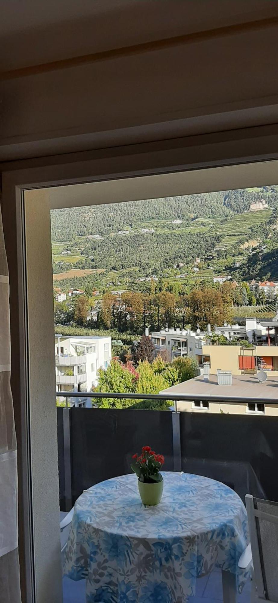Merano Panoramablick Ruhig Gelegen 外观 照片